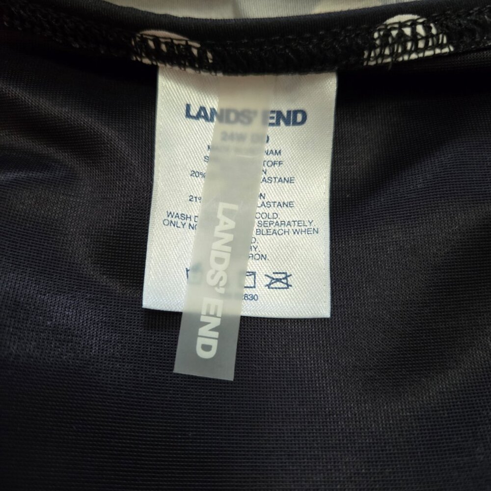 LANDS’ END High Neck Tankini Swim Top - Plus - Picture 9 of 11